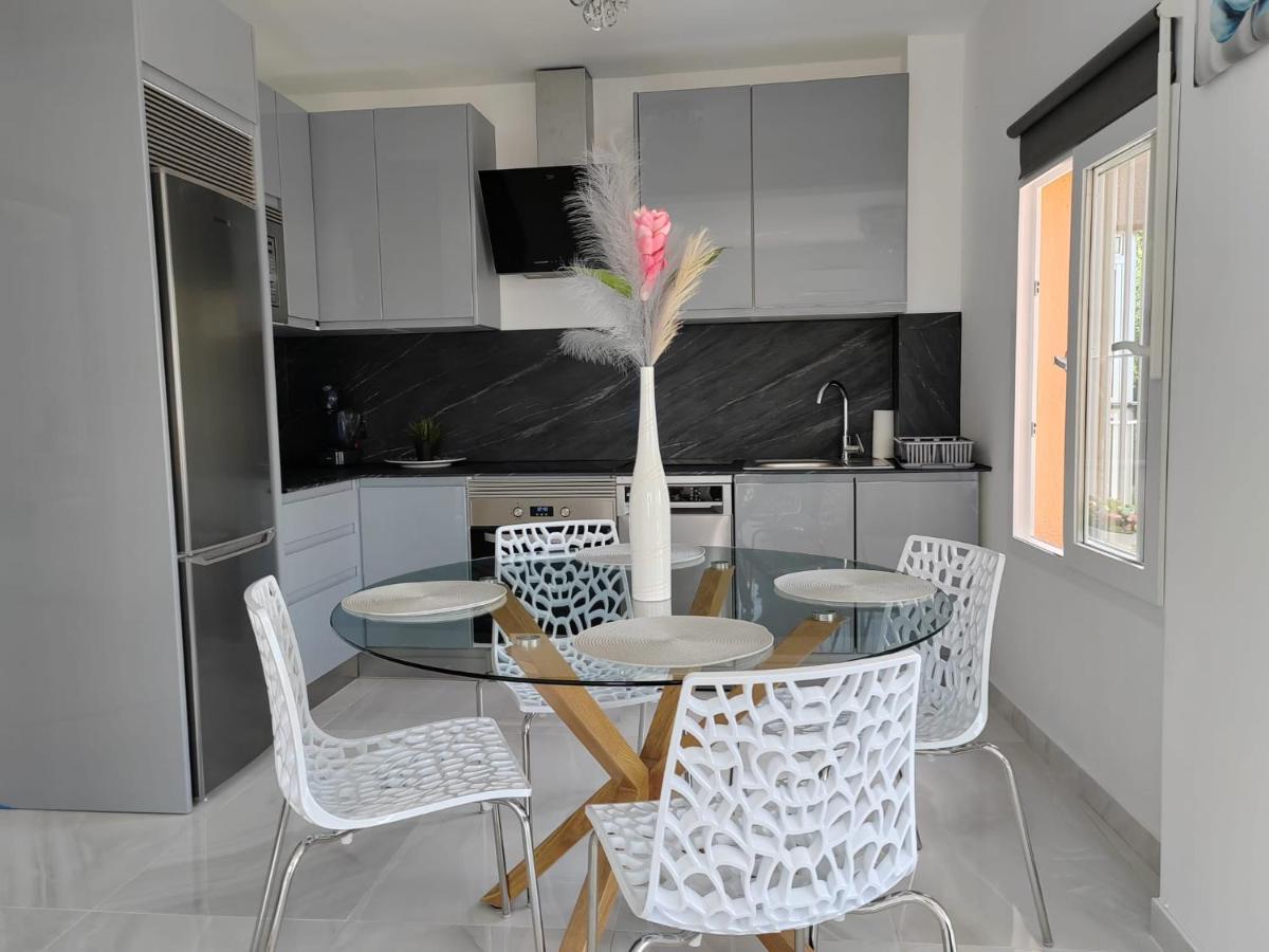 Apartamento La Torre,200M Hasta La Playa Benalmádena Dış mekan fotoğraf