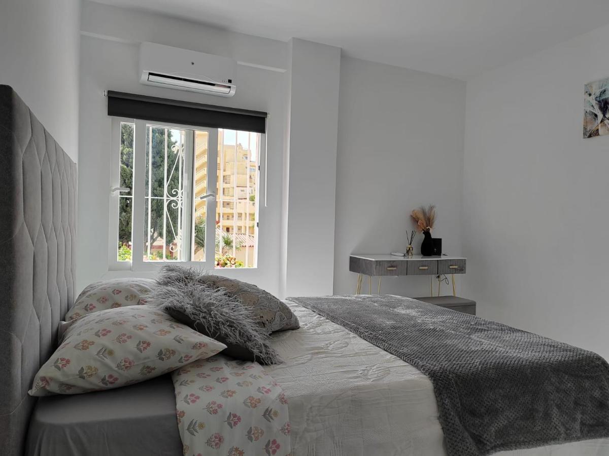 Apartamento La Torre,200M Hasta La Playa Benalmádena Dış mekan fotoğraf
