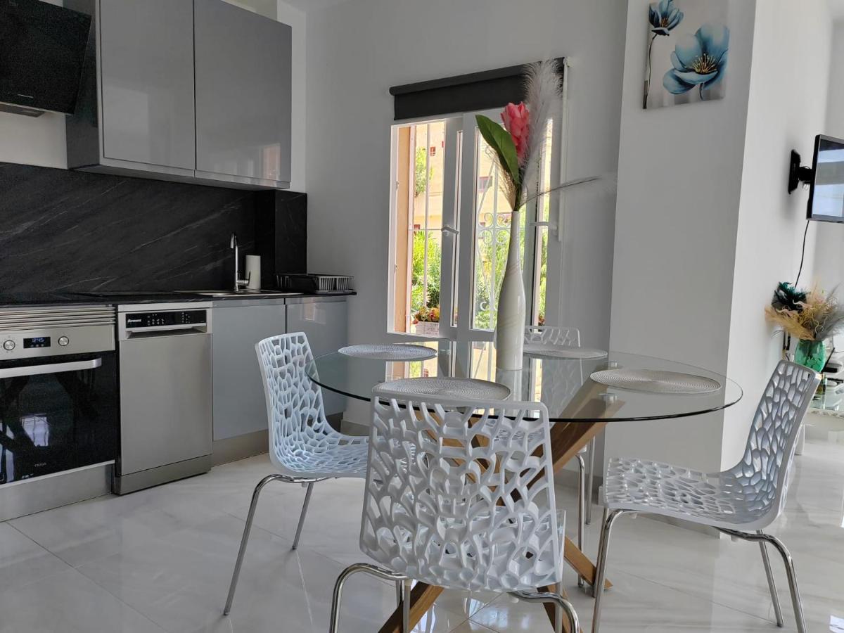Apartamento La Torre,200M Hasta La Playa Benalmádena Dış mekan fotoğraf
