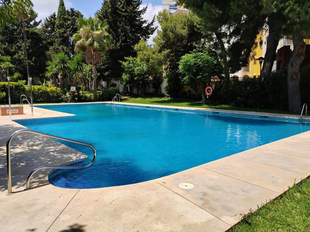 Apartamento La Torre,200M Hasta La Playa Benalmádena Dış mekan fotoğraf